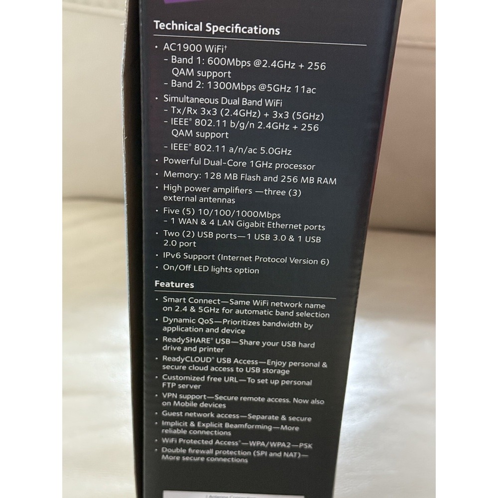 NETGEAR Nighthawk R7000 AC1900‎ Smart WiFi Router - Picture 5 of 8